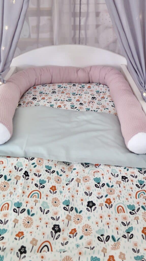 Babybettwäsche Blümchenwiese - Babytextilien Shop | Sissis Traumland